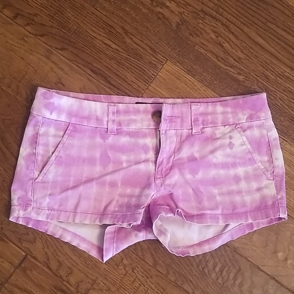 American Eagle pink tie dye shorts